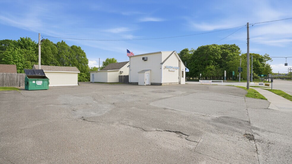 More Photos Of 1002-1004 New York 112, Port Jefferson Station Freestanding For Sale