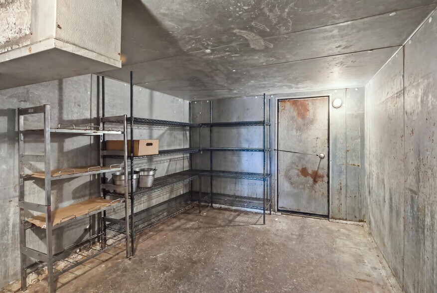 More Photos Of 225 Owego Turnpike, Waymart Specialty For Sale