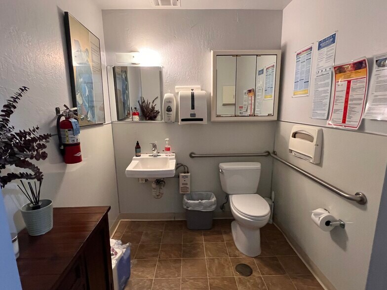 More Photos Of 118 S Murphy Ave, Sunnyvale Storefront Retail Residential For Sale