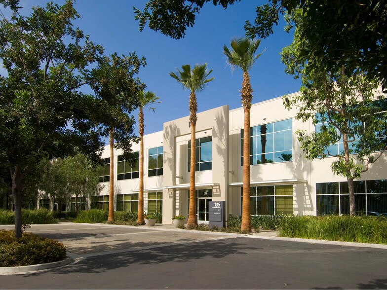 More Photos Of 163 Technology Dr, Irvine Unknown For Lease