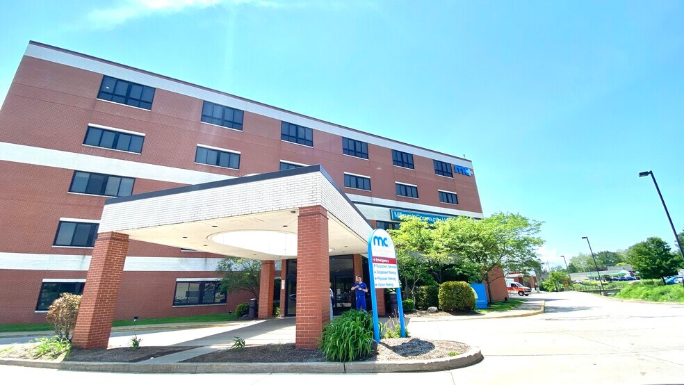 More Photos Of 5430 Peach St, Erie Drugstore For Sale