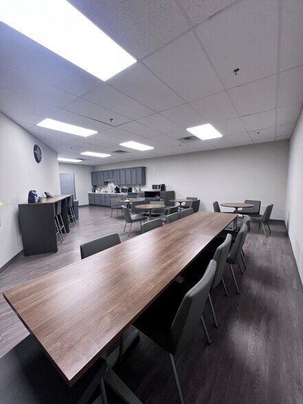 More Photos Of 621-633 N Highway 231, Panama City Unknown For Lease