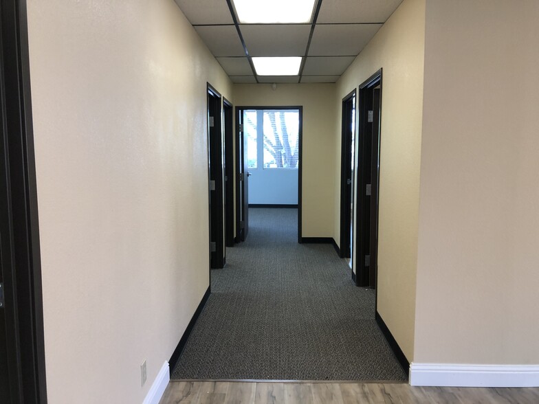 More Photos Of 930 Alhambra Blvd, Sacramento Office For Lease
