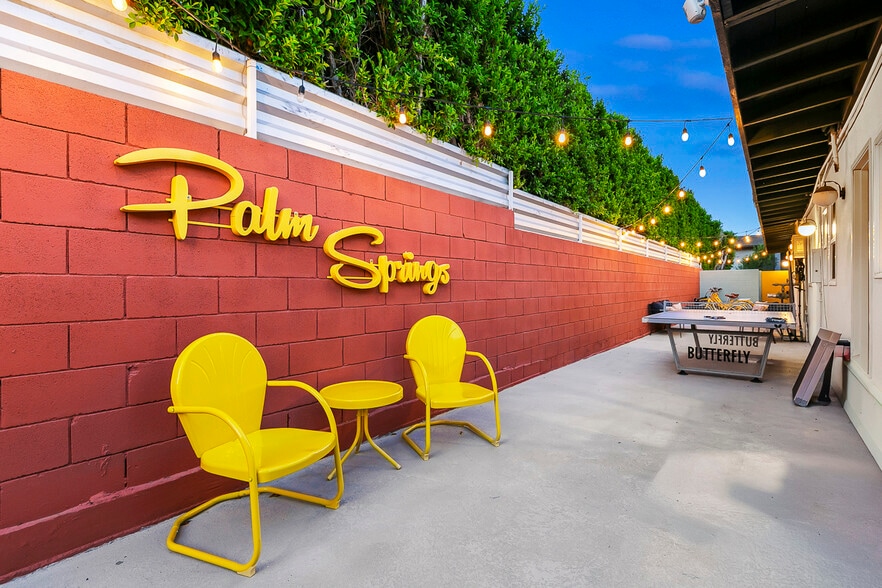 More Photos Of 1339 N Indian Canyon Dr, Palm Springs Hotel For Sale