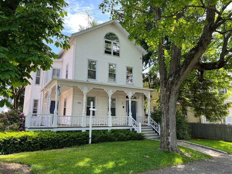 Primary Photo Of 9 Berkeley St, Norwalk Office Residential For Lease