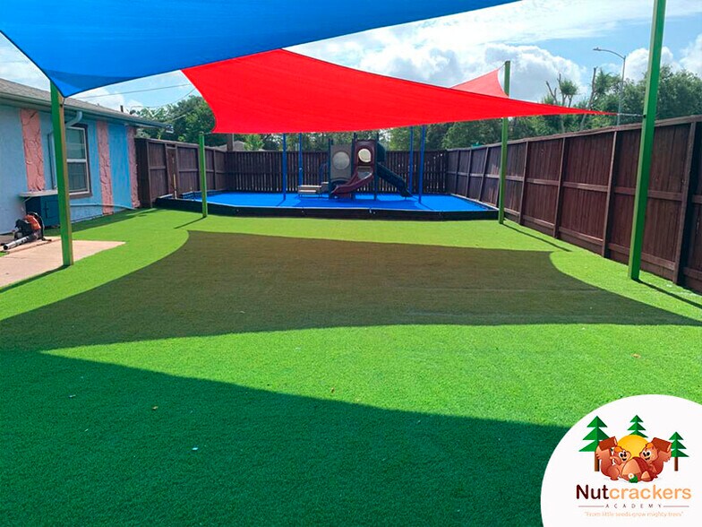 More Photos Of 8128 Braewick Dr, Houston Daycare Center For Sale