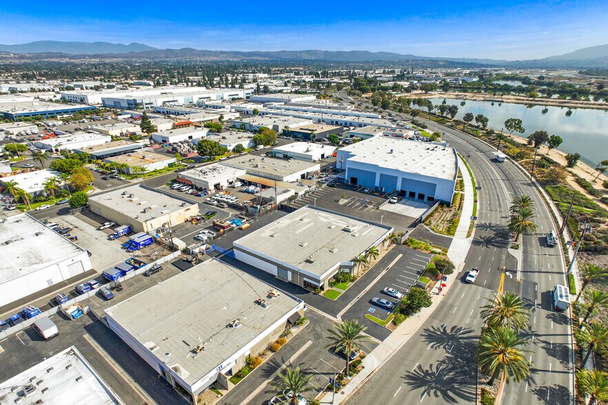 More Photos Of 3831 E La Palma Ave, Anaheim Warehouse For Sale