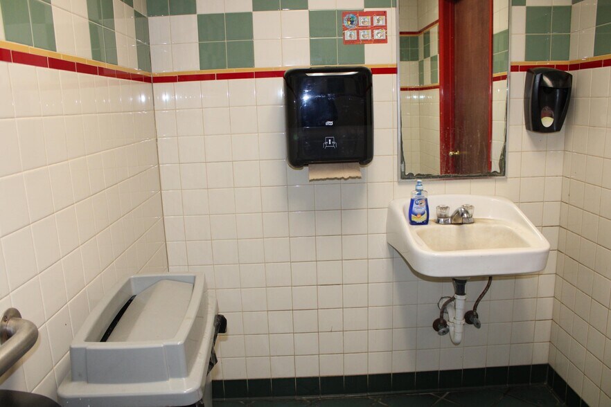 More Photos Of 210 MS-28 Hwy, Taylorsville Specialty For Sale