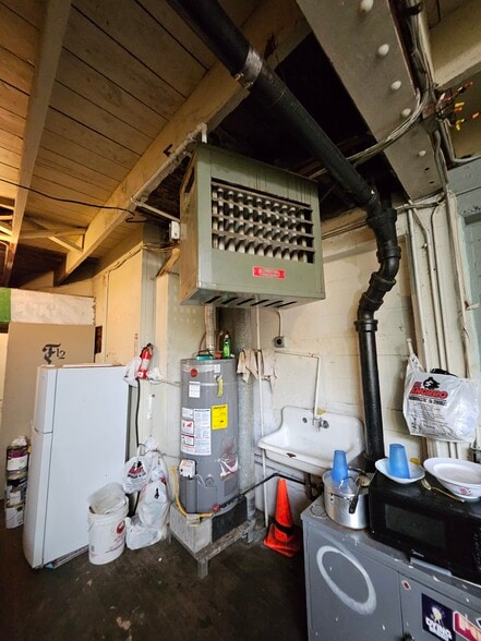 More Photos Of 380 Bayshore Blvd, San Francisco Service For Sale