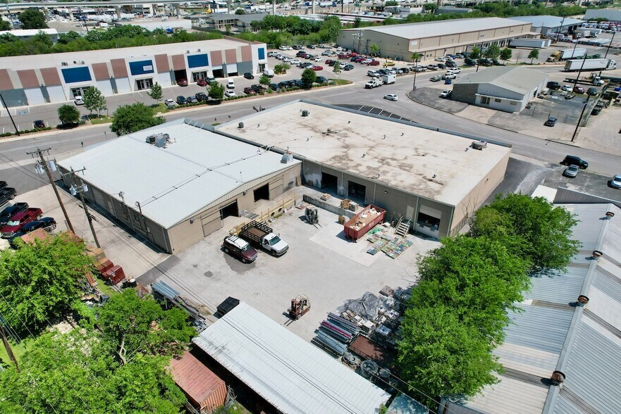 More Photos Of 4763 Broom St, San Antonio Warehouse For Lease