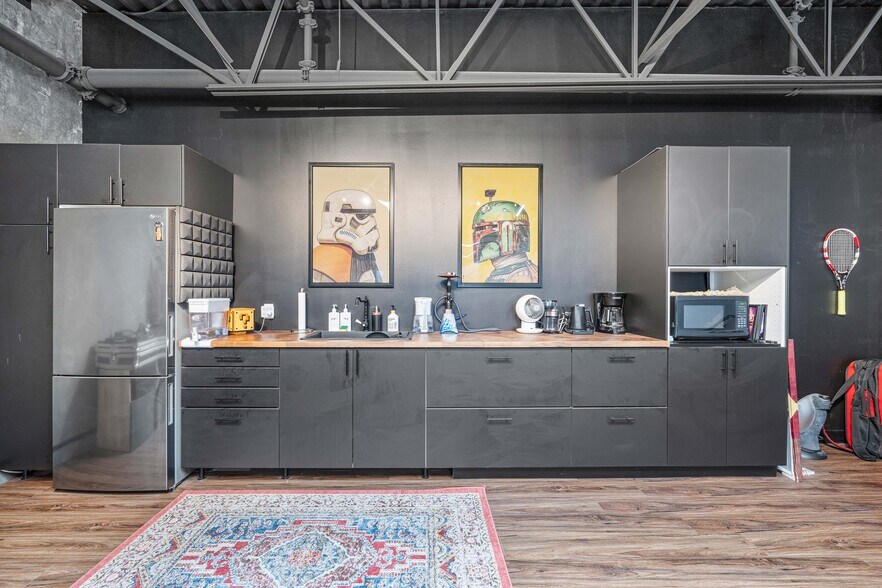 More Photos Of 1750 120 Av NE, Calgary Warehouse For Sale