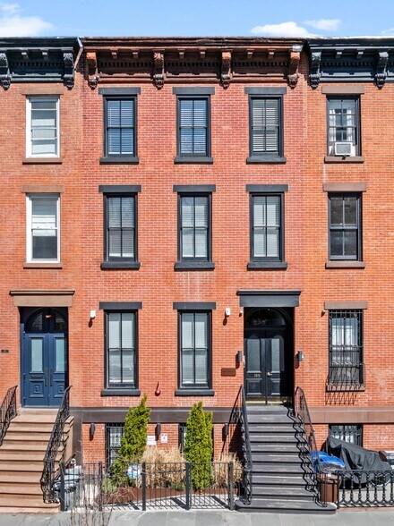 Primary Photo Of 165 Wyckoff St, Brooklyn Apartments For Sale