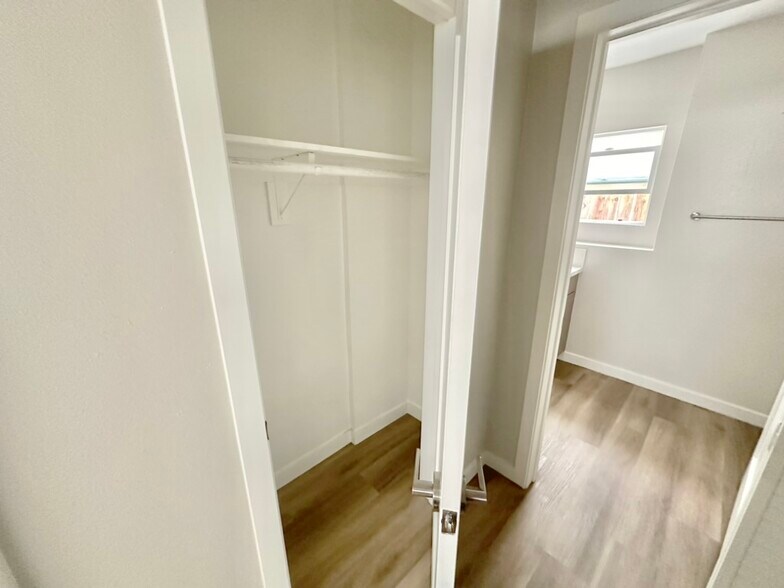 More Photos Of 825 Manhattan Ave, Hermosa Beach Apartments For Sale