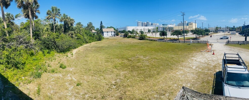 More Photos Of 11 N Hollywood Ave, Daytona Beach Land For Sale