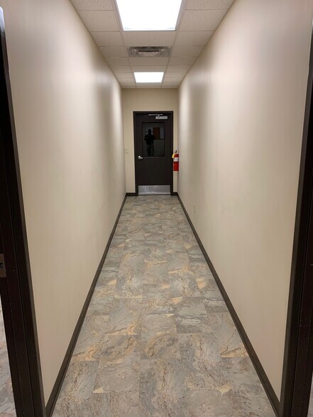 More Photos Of 2227 N Leg Rd, Augusta Warehouse For Lease