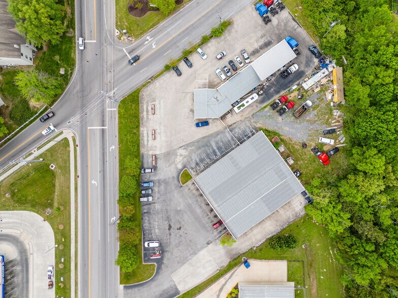 More Photos Of 7307 Lee Hwy, Chattanooga Supermarket For Lease