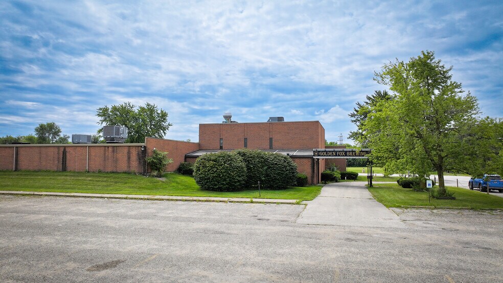 More Photos Of 2882 N Dinneen St, Decatur General Retail For Sale