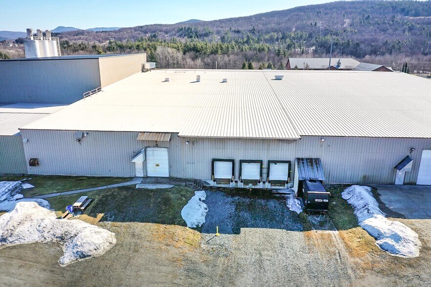 More Photos Of 1 Memorial Dr, Richford Manufacturing For Lease