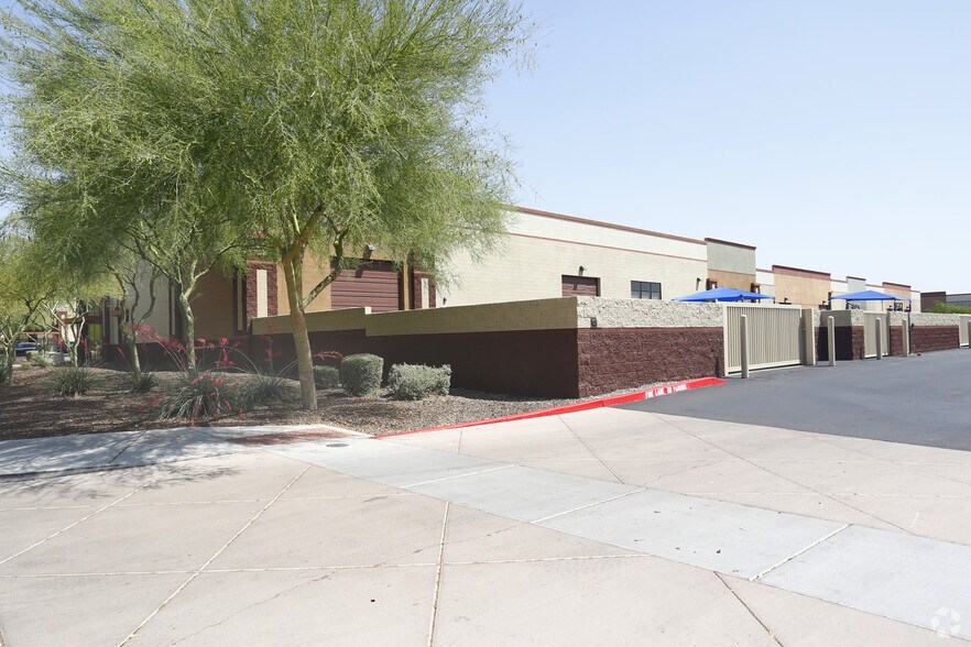 More Photos Of 21461 N 78th Ave, Peoria Manufacturing For Lease