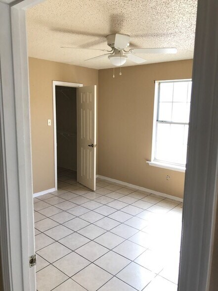 More Photos Of 612 Rue Saint Martin, Hammond Apartments For Sale