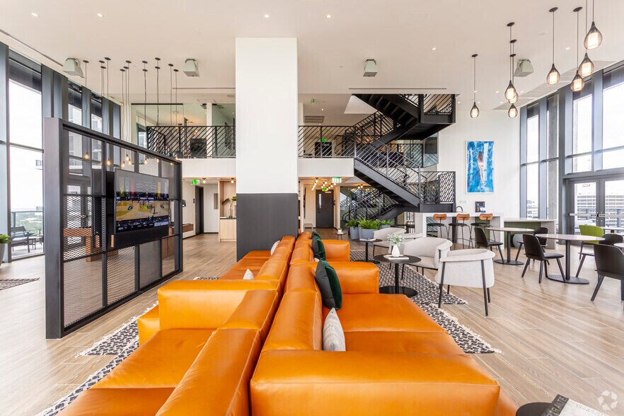 More Photos Of 221 SW 1st Ave, Fort Lauderdale Apartments For Lease