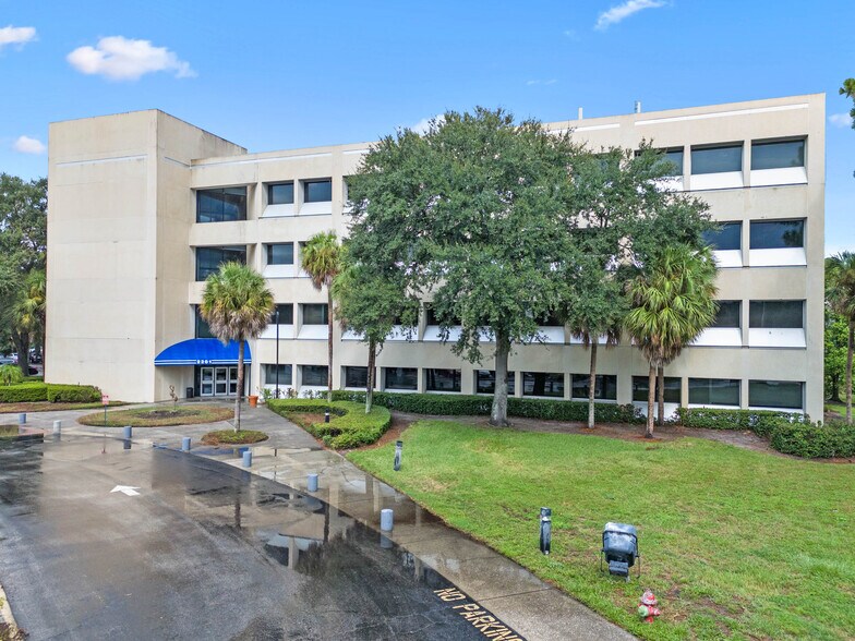 More Photos Of 2201 Lucien Way, Maitland Office For Lease