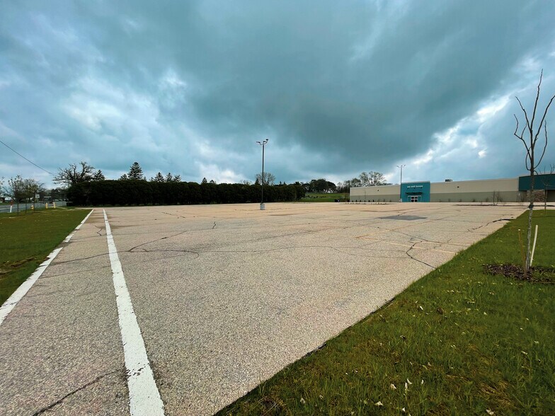 More Photos Of Lot 1 Janesville ave, Fort Atkinson Land For Sale