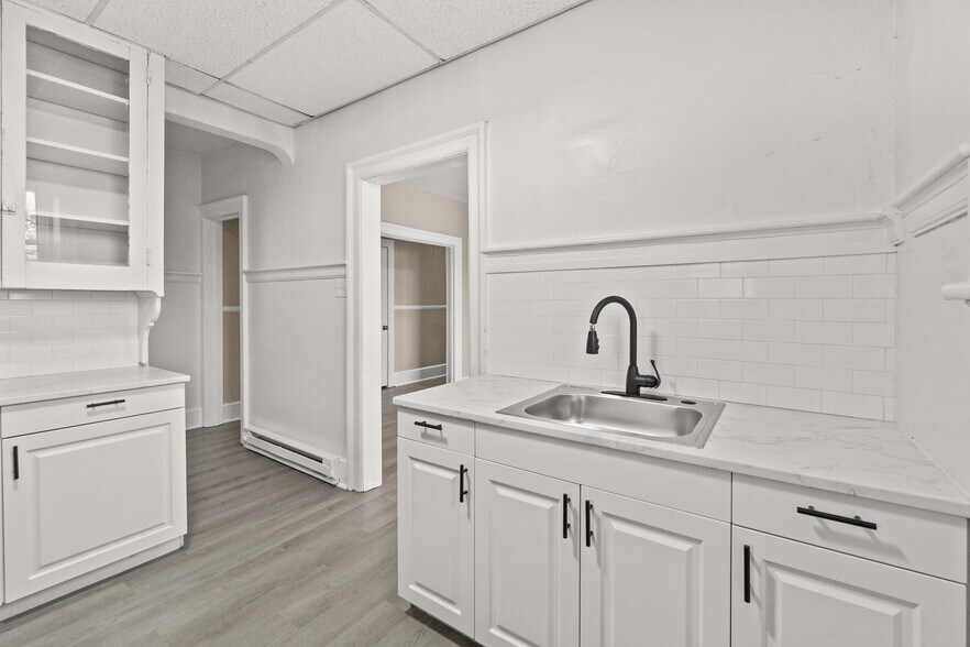 More Photos Of 136 Broadway, Hagerstown Apartments For Sale