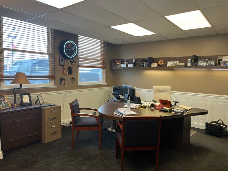 More Photos Of 9255 Brookpark Rd, Parma Auto Dealership For Sale