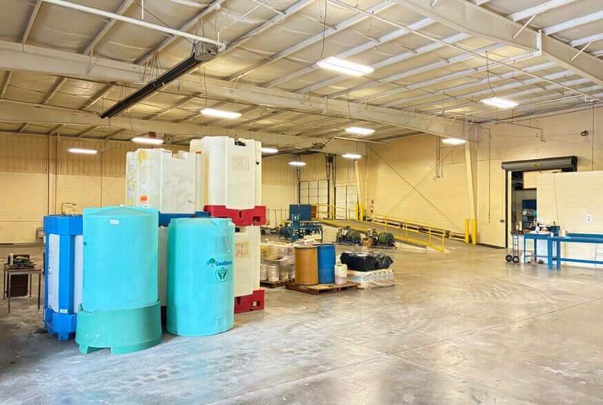 More Photos Of 1225 W Main St, Wilmington Warehouse For Sale