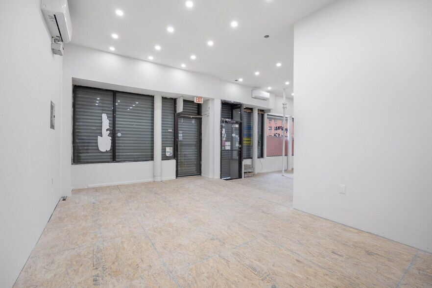 More Photos Of 2015 Amsterdam Ave, New York Apartments For Lease