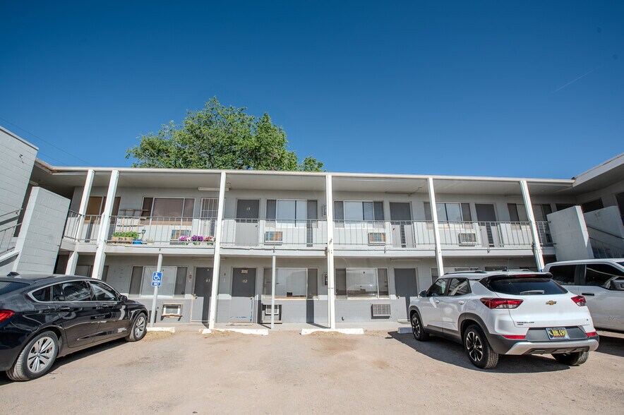 More Photos Of 1220 E Second St, Winslow Apartments For Sale