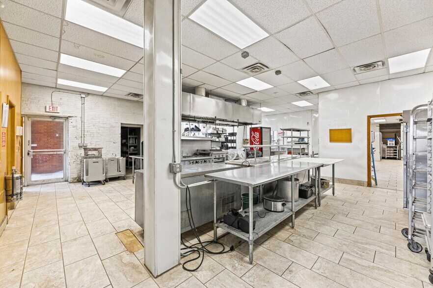 More Photos Of 415 W Madison Ave, Iola Restaurant For Sale