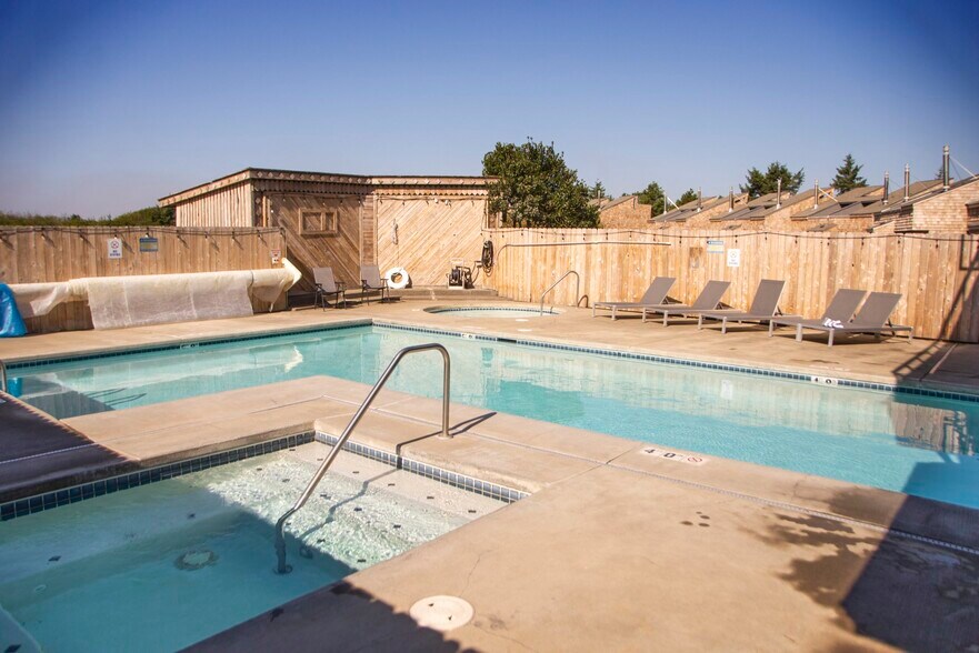 More Photos Of 11 Chabot Rd, Copalis Beach Hotel For Sale