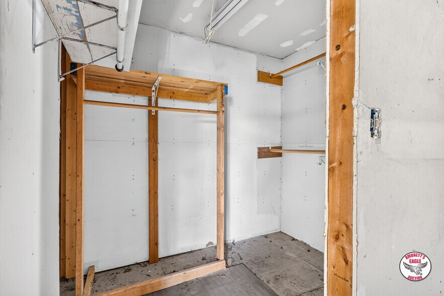 More Photos Of 2969 Moodyville Rd, Byrdstown General Retail For Sale