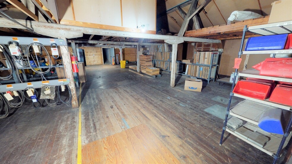 More Photos Of 945 Mill Rd, Loudonville Industrial For Sale