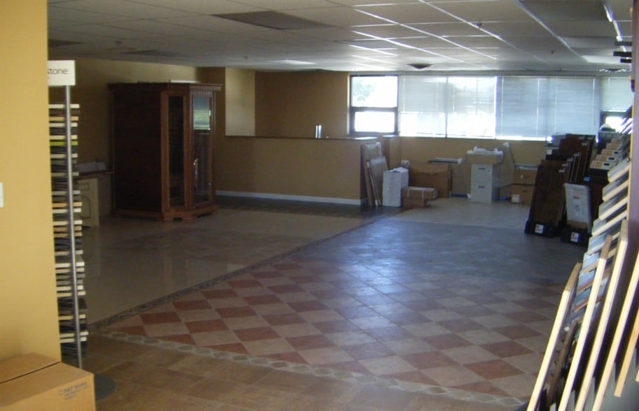 More Photos Of 141 Moonachie Ave, Moonachie Distribution For Lease