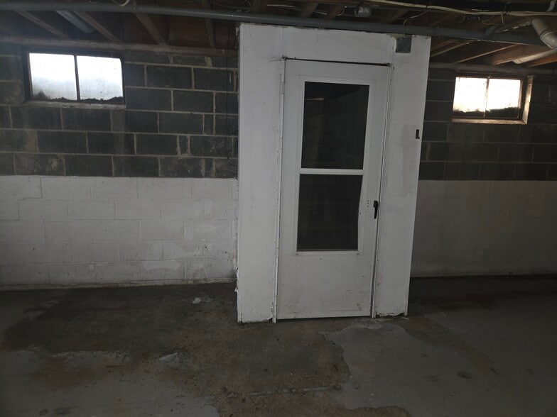 More Photos Of 200-204 N Harrison St, Princeton Medical For Sale