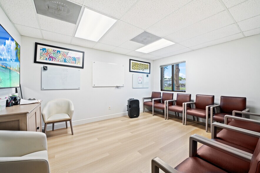 More Photos Of 2233 Commerce Pky, Weston Office For Sale