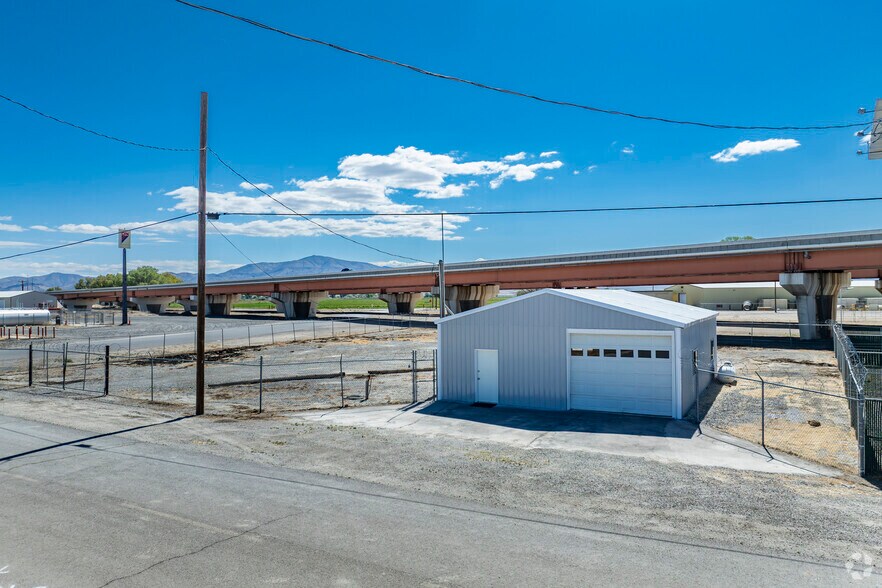 More Photos Of 600 Industrial Way, Lovelock Warehouse For Sale