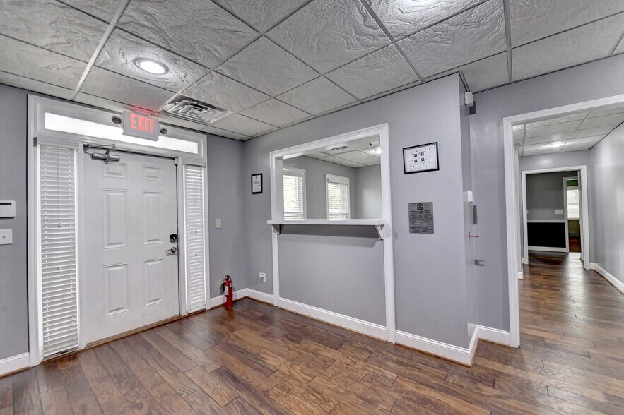 More Photos Of 883 Commerce Dr SW, Conyers Office For Sale