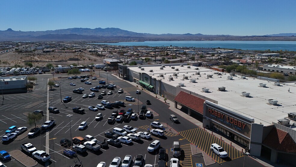 More Photos Of 1795 Kiowa Ave, Lake Havasu City General Retail For Sale