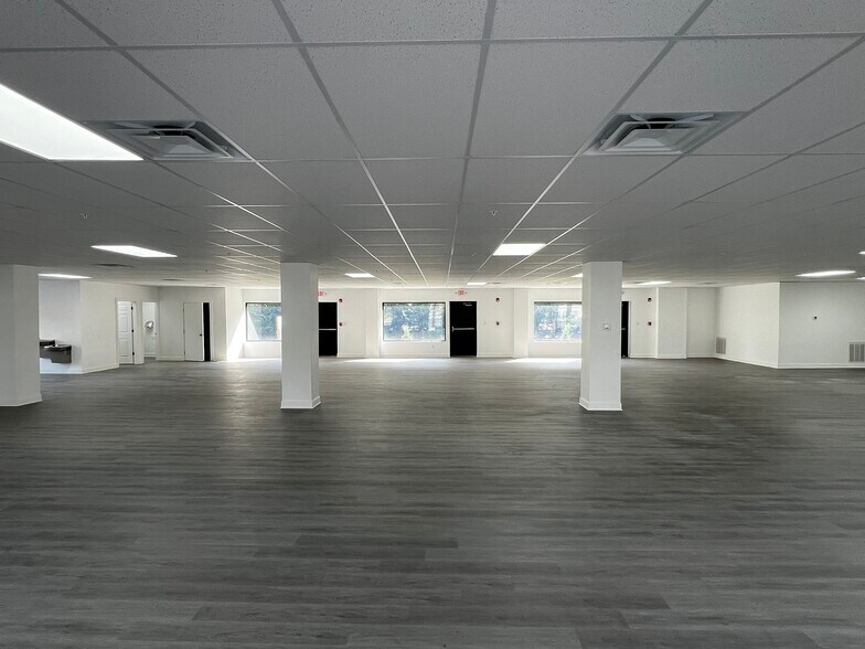 More Photos Of 1241 College Park Dr, Dover Loft Creative Space For Lease