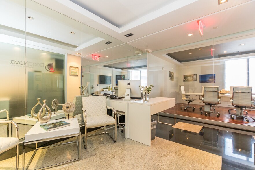More Photos Of 1000 Brickell Ave, Miami Office For Sale
