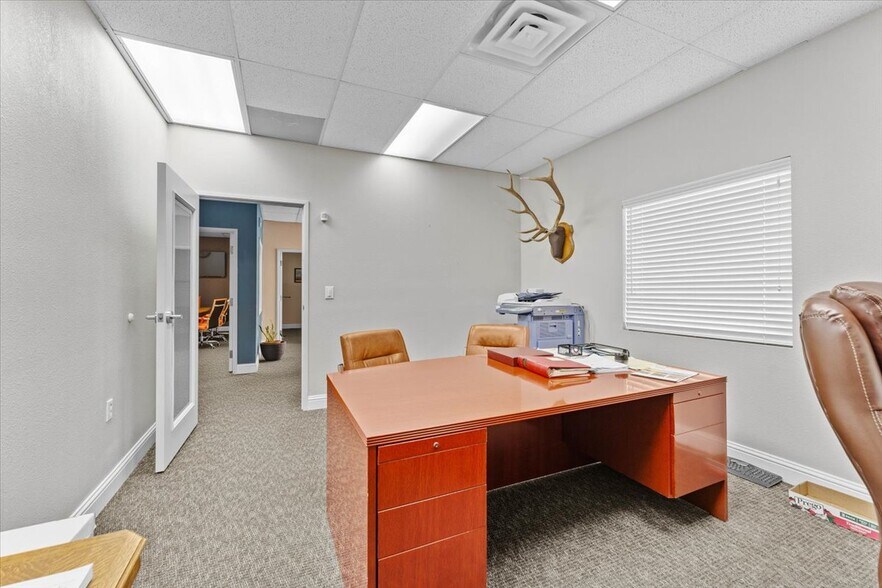 More Photos Of 2155 Larkspur Ln, Redding Office For Sale