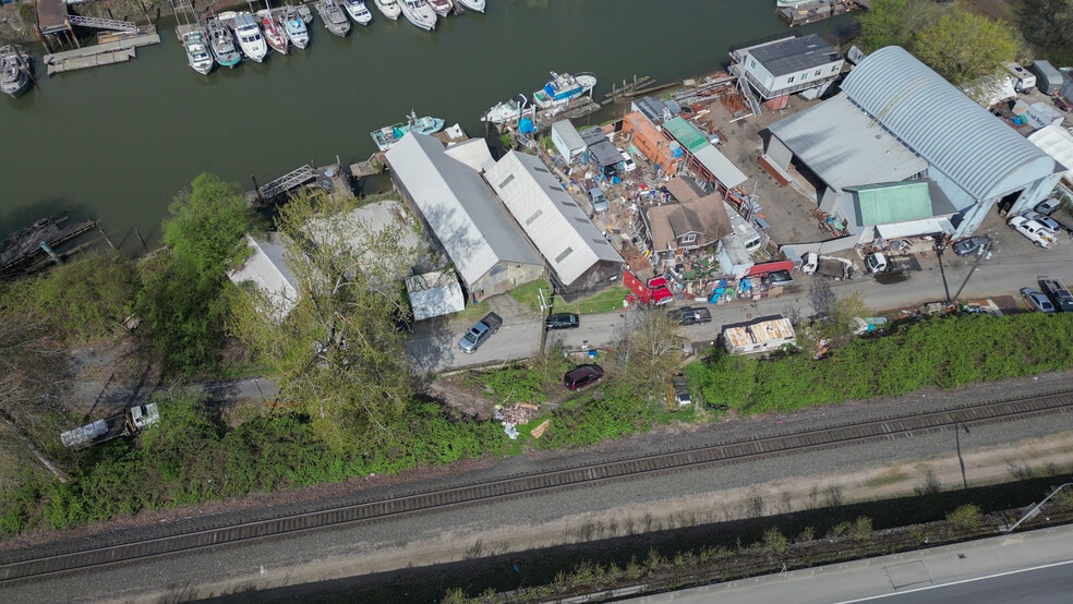 More Photos Of 9505 Gunderson Rd, Delta Industrial For Sale