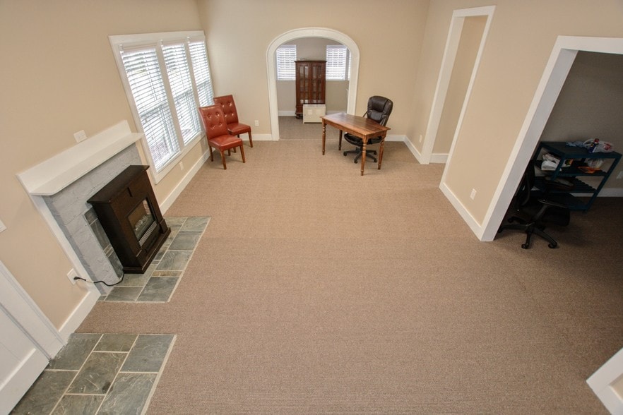 More Photos Of 401 Bankhead Hwy, Carrollton Office For Lease