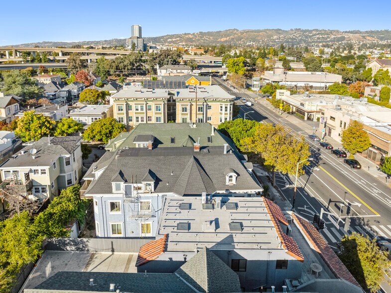 More Photos Of 3227-3231 Telegraph Ave, Oakland Apartments For Sale