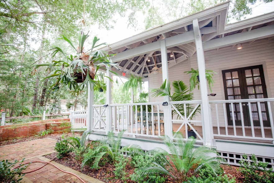 More Photos Of 219 Highway 51 NE, Steinhatchee Lodge Meeting Hall For Sale