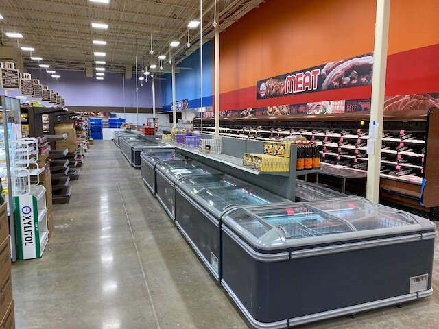 More Photos Of 4060 State Highway 121, Carrollton General Retail For Lease